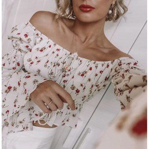 Floral Off-Shoulder Crop Top